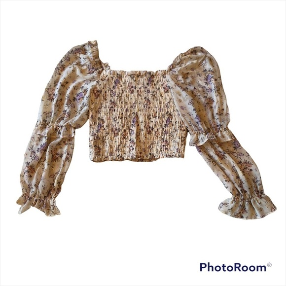 Wild Fable cream floral Off the shoulder sheer sleeve crop top size small - Picture 2 of 5